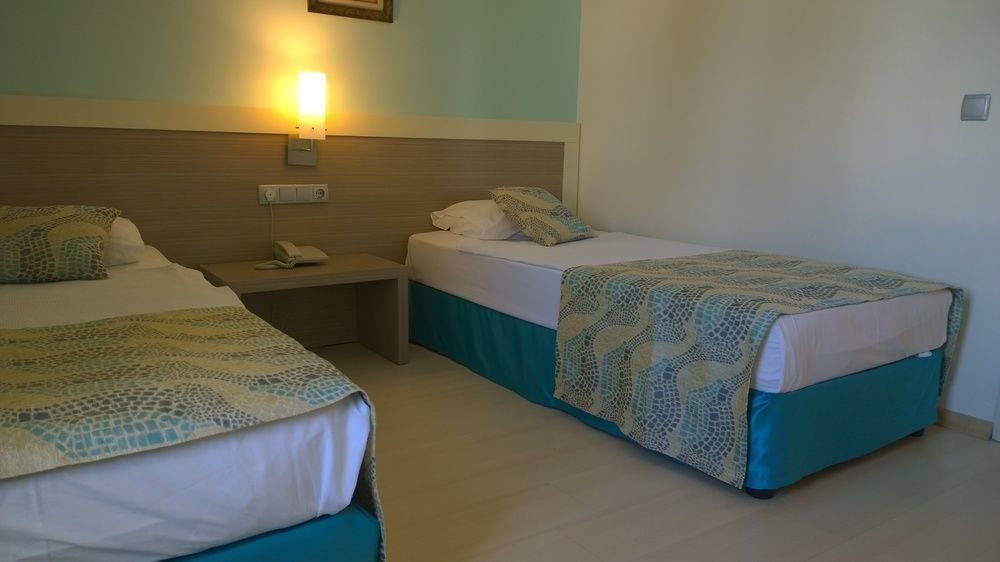 Costa Queen Suites Gumbet ภายนอก รูปภาพ